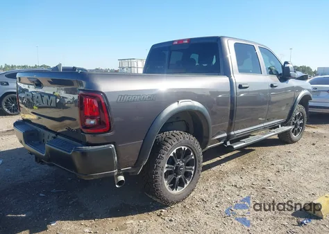 2026 Ram 2500 Warlock 4X4 6'4 Box z USA, uszkodzony, nr VIN 3C6UR5CJ6TG167852